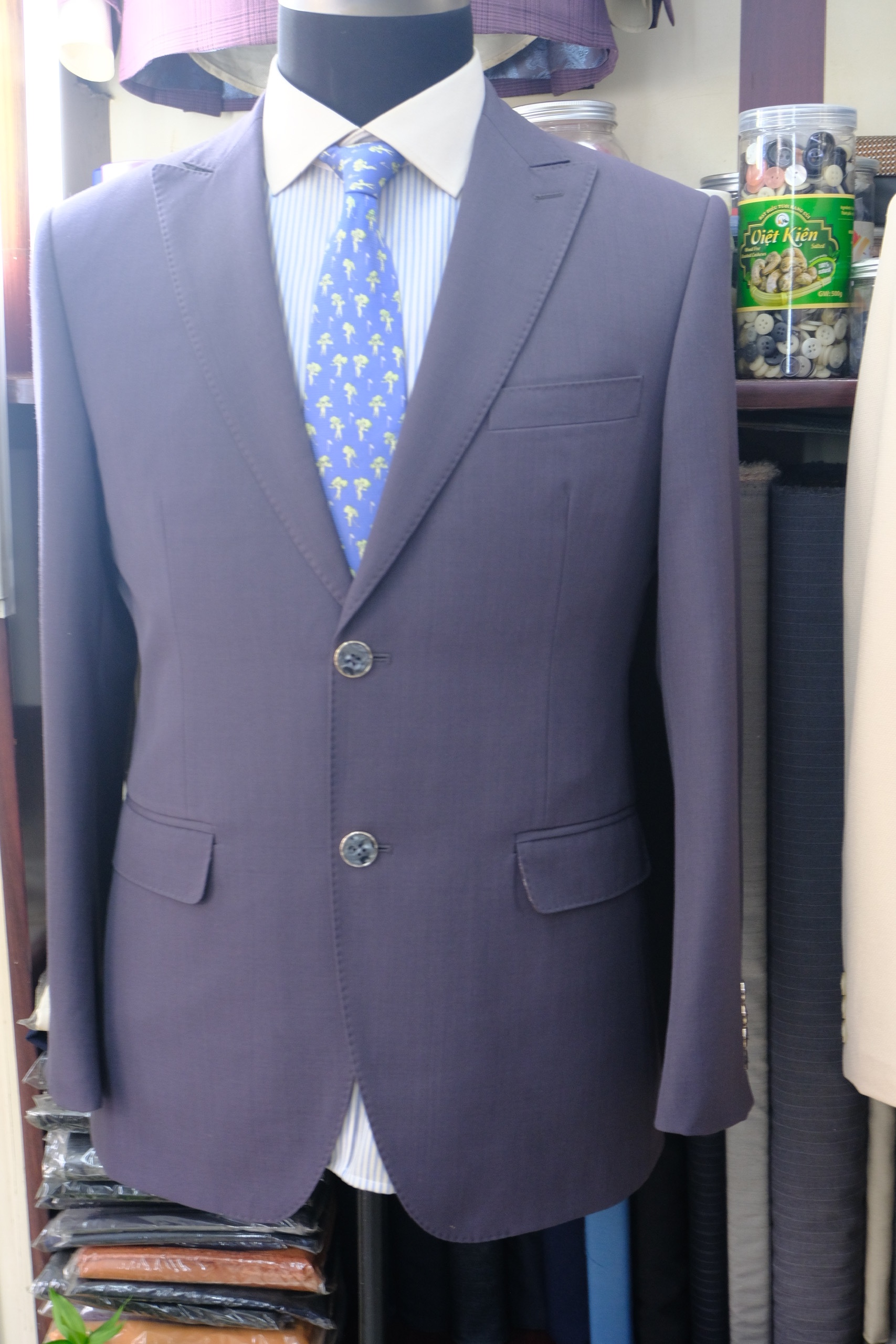 VEST NAM 141