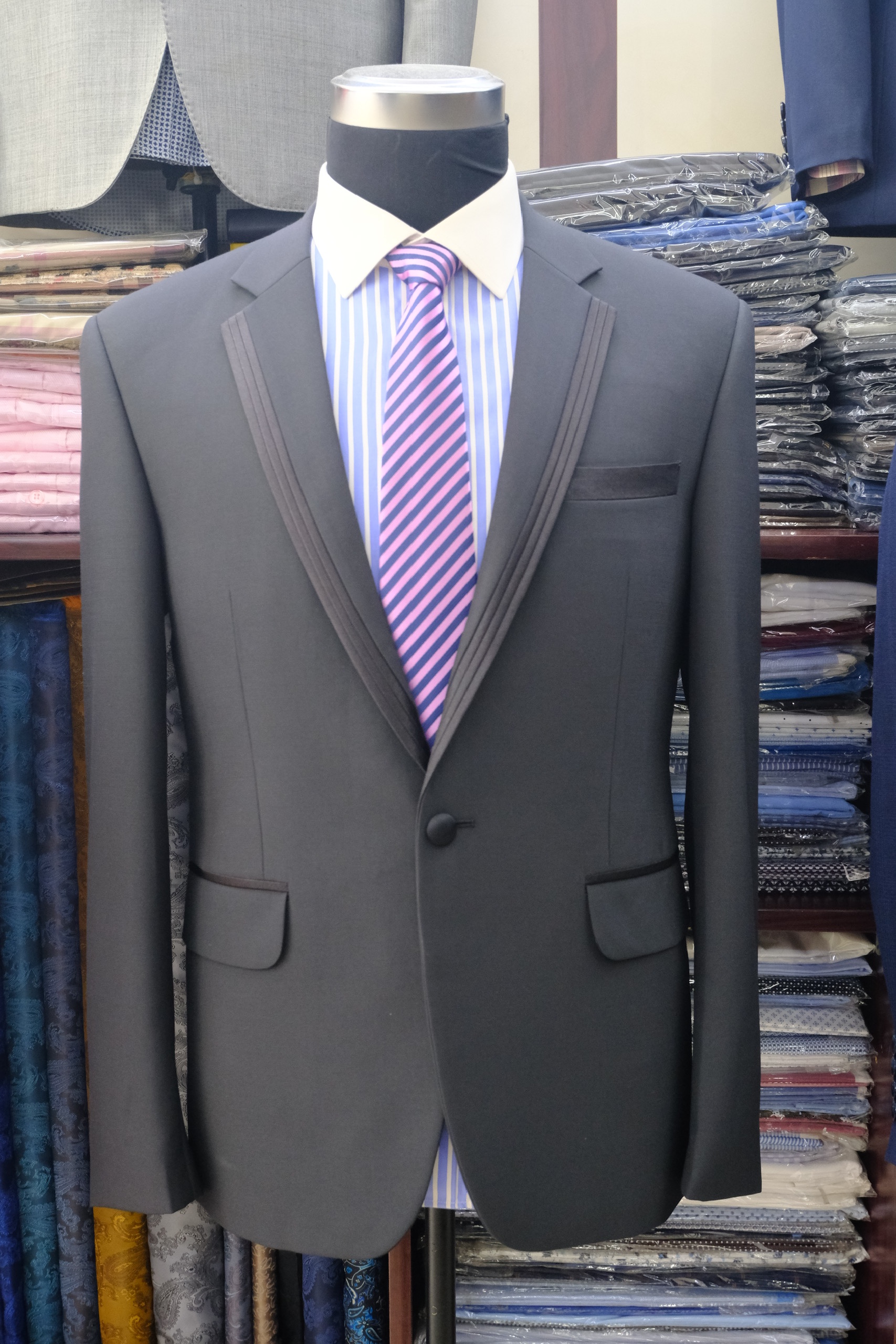 VEST NAM 144
